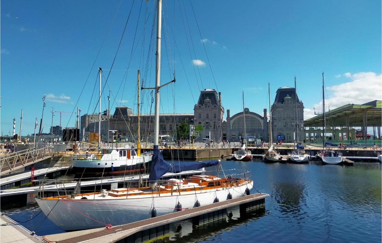 1 Bedroom Lovely Apartment In Oostende Luaran gambar